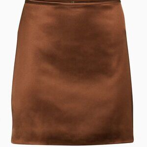 Aritzia - Wilfred Tavern Satin Skirt Size 2 (in Cognac)